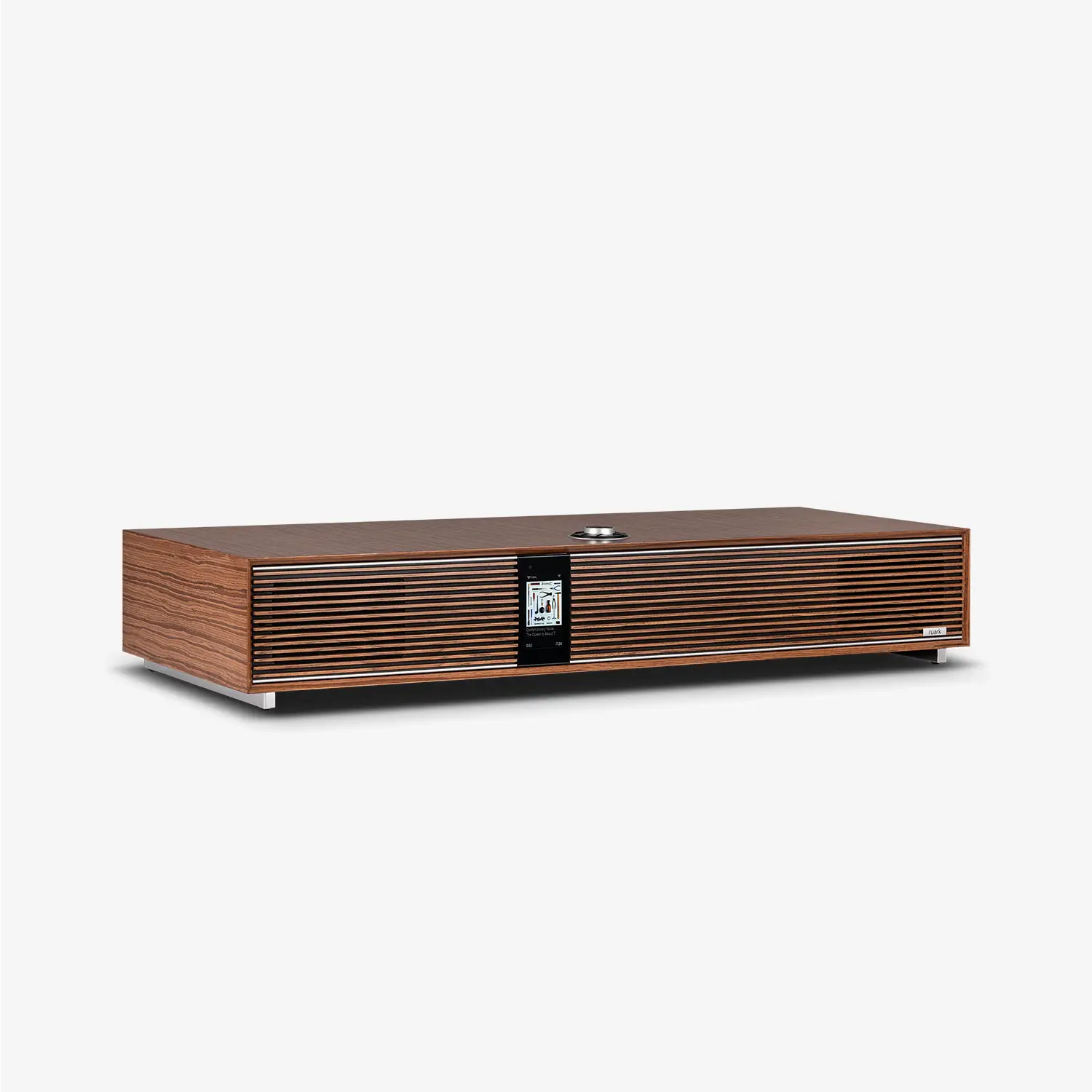 Ruark - R810